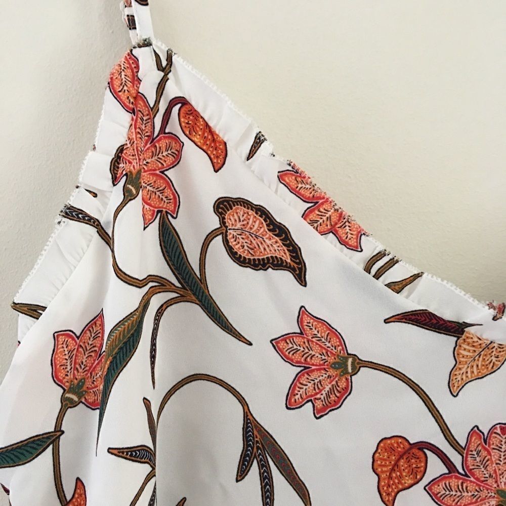 LOFT white & floral tank top | NWT | Size M - Picture 2 of 9